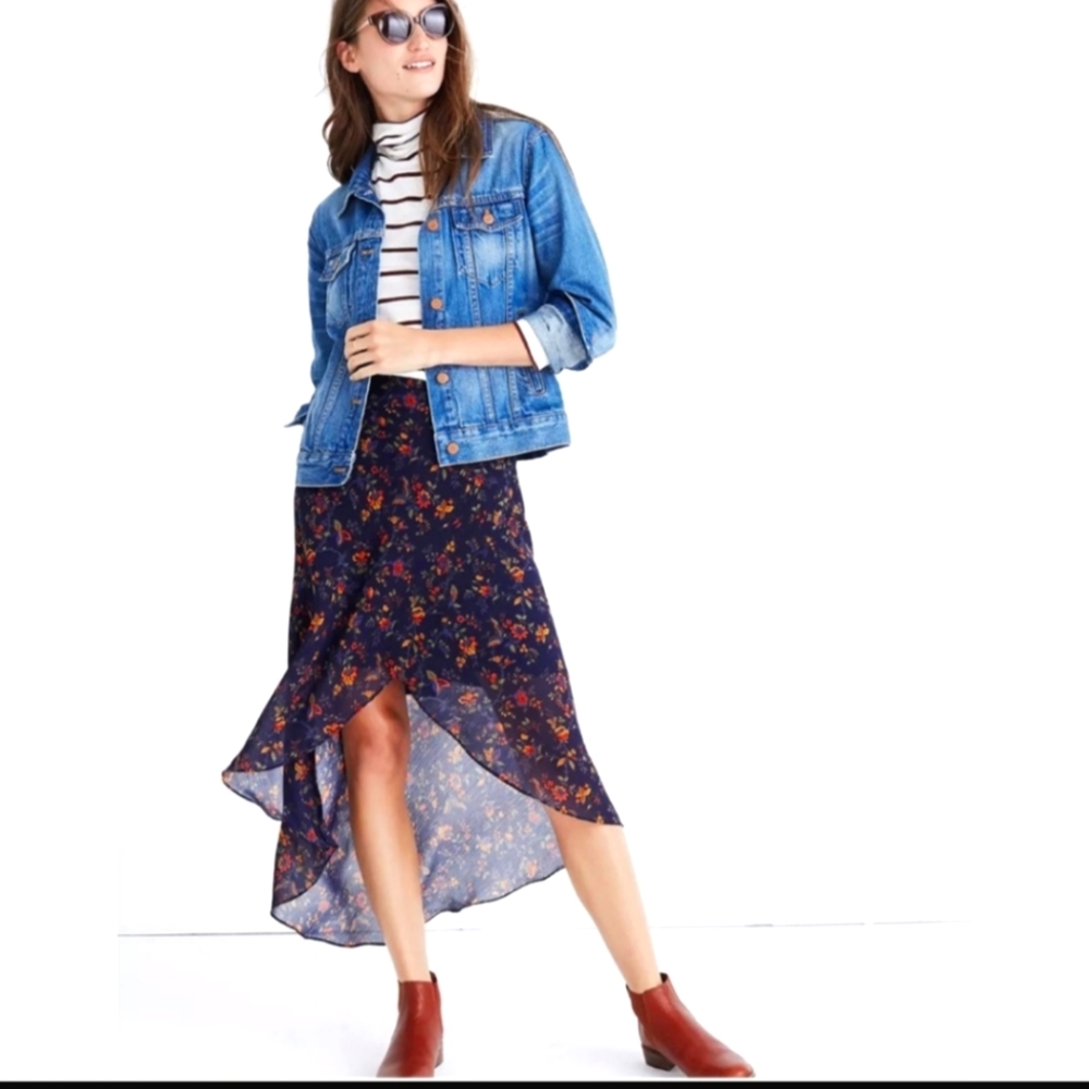 Madewell Faux-Wrap Midi Skirt in Climbing Vine
